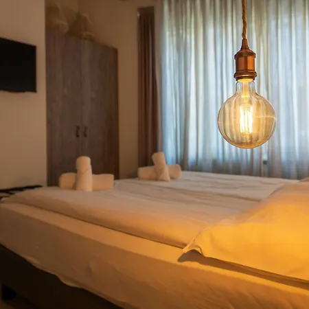 Seven Boutique Otel 3*