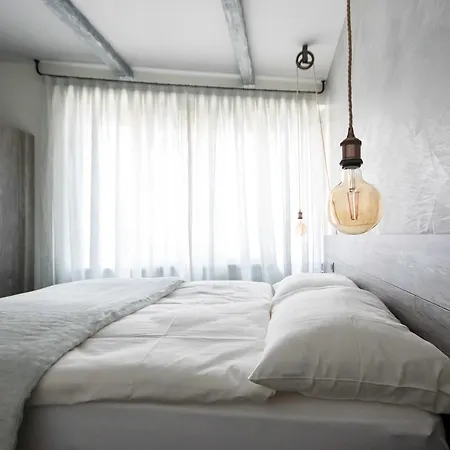 Otel Seven Boutique 3*